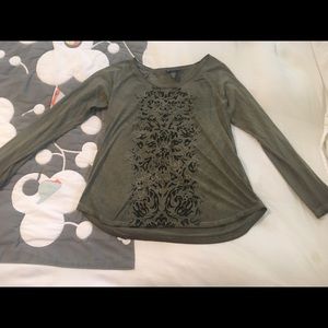 NWOT Log Sleeve Green Shirt With Velvet Pattern